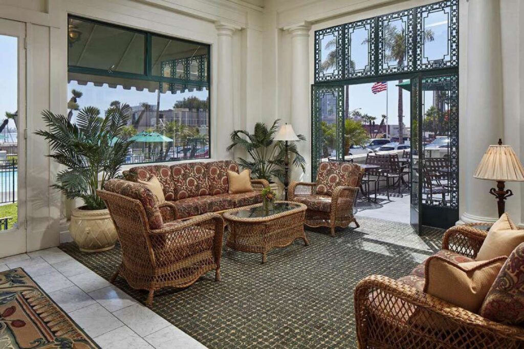 lobby in coronado hotel resort